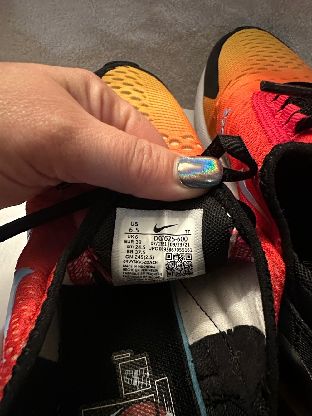 Worn once! Nike Air Max 270 (Men’s 6.5) Womens 8 - Picture 4 of 8